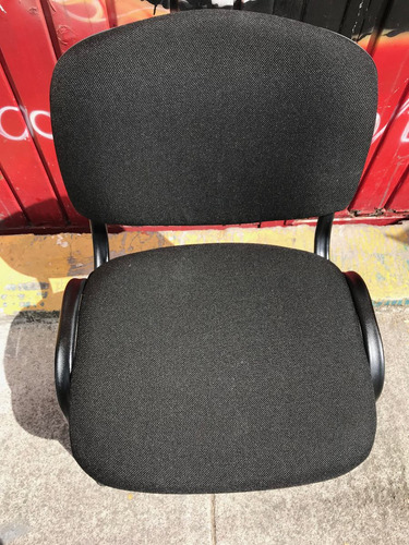 Imagen 5 de 5 de Silla De Visita Acojinada Modelo Iso Envío Gratis