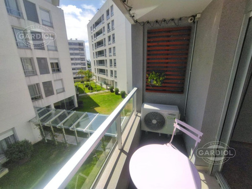 Imagen 17 de 20 de Alquiler Apartamento 2 Dormitorios Con Garaje Posibilidad Mobiliario- Tres Cruces