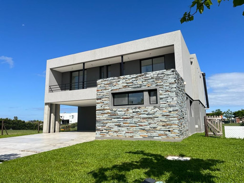 Venta Casa Ceibos Al Lago -puertos Del Lago Escobar 