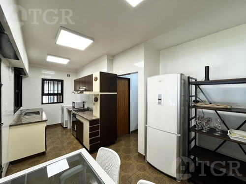 Venta Casa Con Parque Y Piscina- Parque Leloir