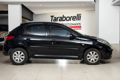Imagen 8 de 13 de Peugeot 207 Compact Xs 1.9d 5p Taraborelli Usados