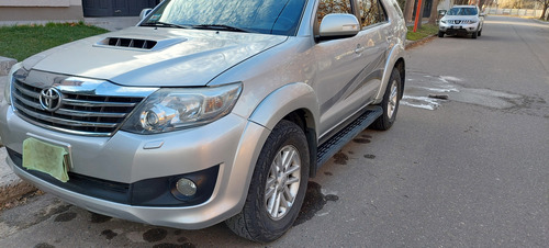 Toyota Hilux Sw4 3.0 Srv Cuero I 171cv 4x4 5at - A4