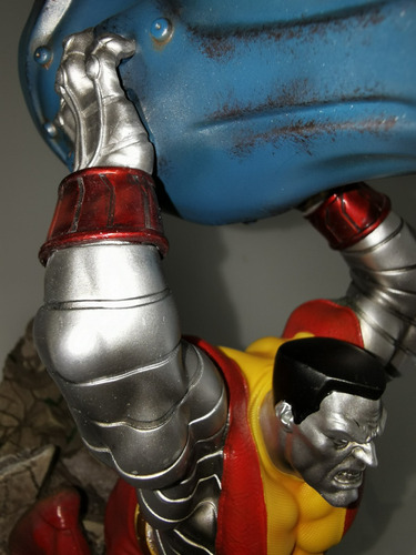Colossus - X-men - Iron Studios - Bds Art Scale - Impecável! (Usado)