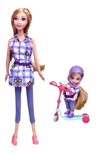 Muñeca Sasa Grils Con Niña Y Monopatín En Caja -- 10065
