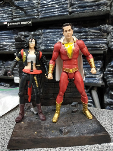 Dc Multiverse Lote De 2, Shazam Y Katanna, !!! (Usado)