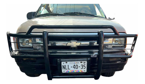 Tumbaburros Delantero Para Silverado 2000