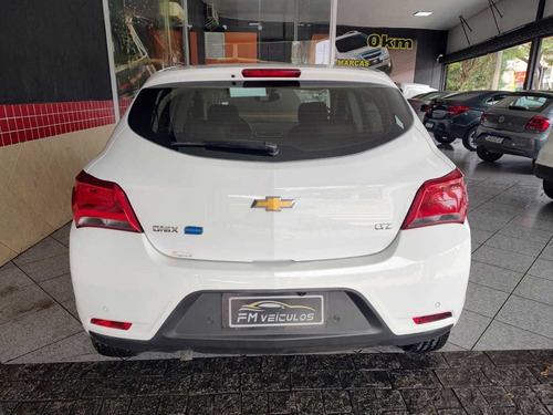 Imagem 7 de 14 de Onix 1.4 Ltz Flex Automático 2018