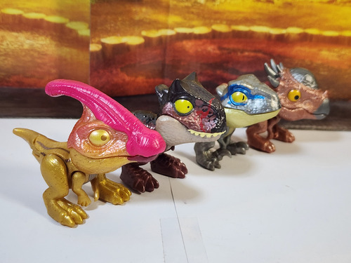 Jurassic World Snap Squad Parasaurolophus, Carnotaurus Toro (Usado)