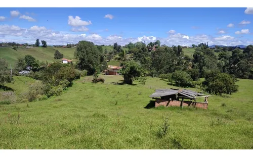 Finca Vía Rionegro La Ceja (quirama)