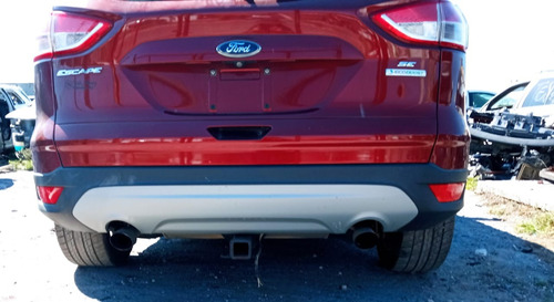 Defensa Trasera Completa (usada Original) Ford Escape 2014