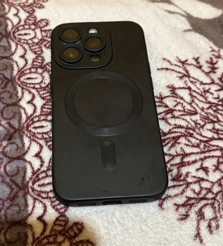 Apple Iphone 14 Pro (128 Gb) - Morado Oscuro Color Violeta Negro (Usado)