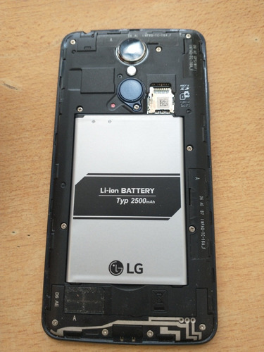 Imagen 2 de 3 de Celular LG K8 X240ar Con Caja Original