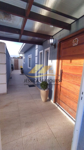 Imagem 9 de 12 de Casa 2 Quartos E Área Gourmet Em Unamar - Cabo Frio - 042jmp