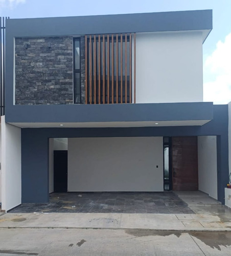 Venta Casa Modelo Jacaranda