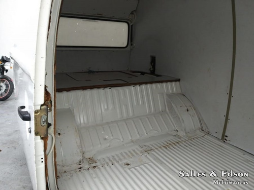 Volkswagen Kombi Furgao 1.4 Flex 2011/2012