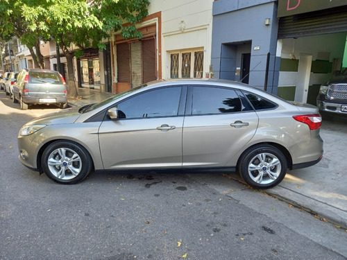 Ford Focus Se Plus 2.0 Mt 4p 2013 /bareinautos