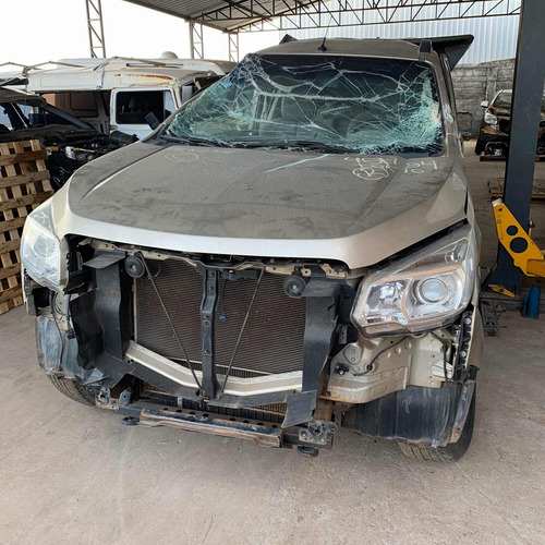 Imagem 1 de 8 de Sucata De S10 Ltz 2.4 Flex 2015 Pra Retirar Peças