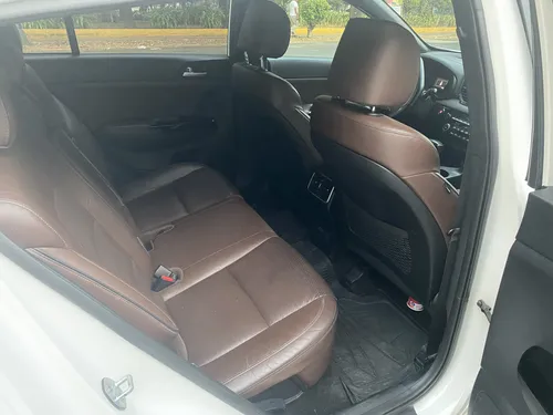 Kia Sportage 2.4 Sxl Awd At