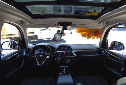 BMW X3 2.0 sDrive20iA At