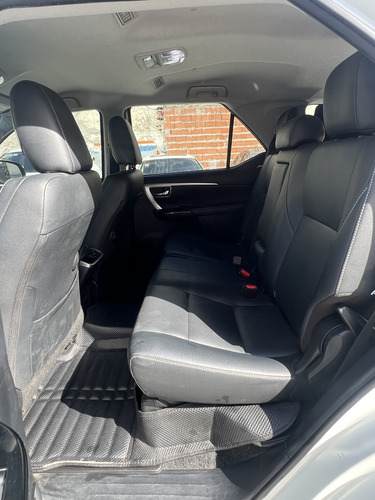 Toyota SW4 2.8 Srx 204Cv 4X4 7As At