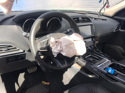 Imagem 3 de 10 de Jaguar F-pace 2.0 Prestige 5p Diesel
