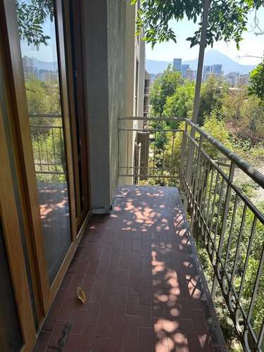 Hermoso Departamento En Las Condes 3 Dormitorios 2b 1e