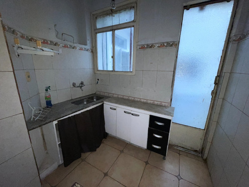 Imagen 9 de 30 de Alquiler Apartamento 4 Dormitorios Centro Montevideo