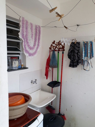 Imagem 11 de 14 de Vende - Se Apartamanto Vila Caiuba