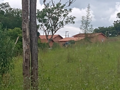 Chácara 1,1/2 Alqueire 36000m2 Casa Simples,100mts Do Asfalto,37 Km De Itapetininga,localização Nobre - Ch00053 - 68982171