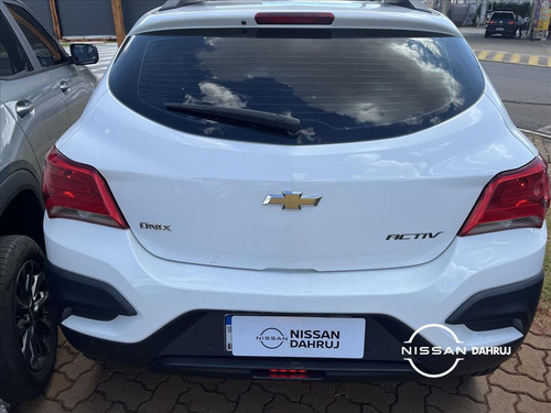 Chevrolet Onix 1.4 MPFI ACTIV 8V FLEX 4P AUTOMÁTICO