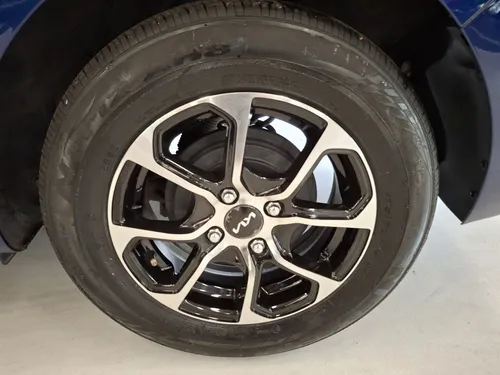 Kia Soluto 1.4 Emotion Aut