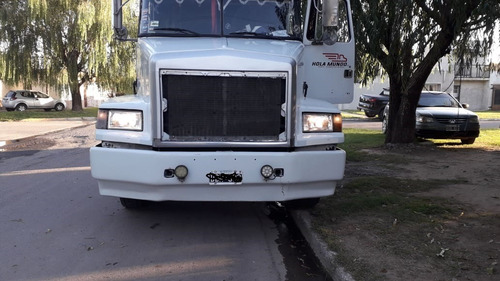 Volvo Americano Con Motor Scania 112