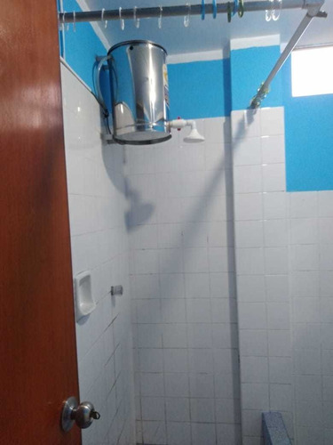 Imagen 9 de 12 de Alquilo Comodo Minidepartamento Para Una O Dos Personas