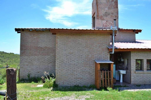 Imagen 8 de 22 de Todas Las Comodidades Más 6 Hectáreas De Campo