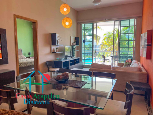 Cad Mayan Lakes 16 302. Amplia Terraza Con Vista A Las Áreas Comunes Y Acceso A Un Exclusivo Club De Playa