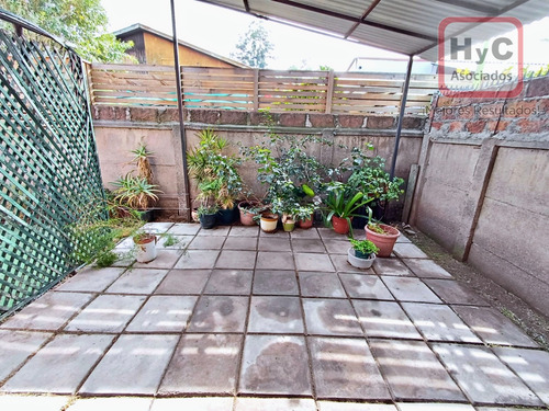 Se Vende Casa De 3 Dormitorios,en La Florida, Pasaje Cerrado