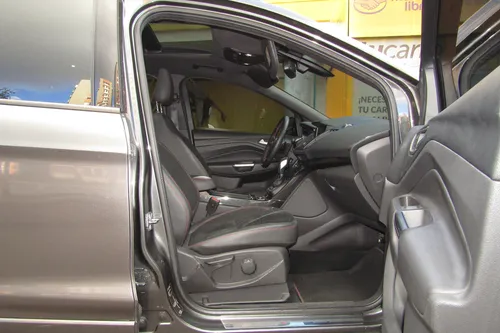 Ford Escape 2.0 ST - LINE TP 4X4