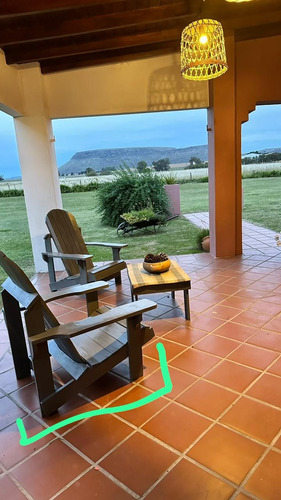 Juego De Dos Sillones + Mesa