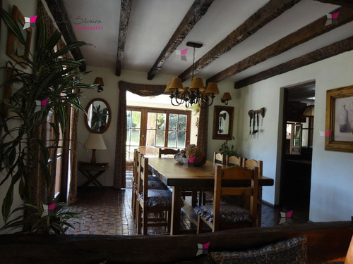 Casa En Estado Inmejorable !!- Ref: 7452