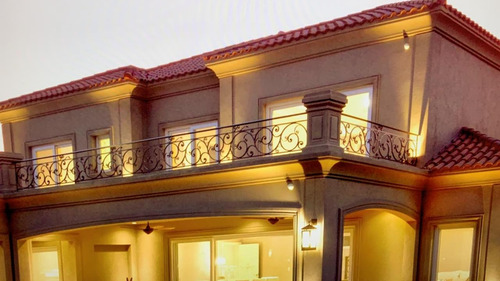 Presupuesto Balcones Antiguos De Hierro Negro (Usado)