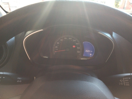 Imagen 6 de 8 de Renault Kwid 2018 1.0 Sce 66cv Life