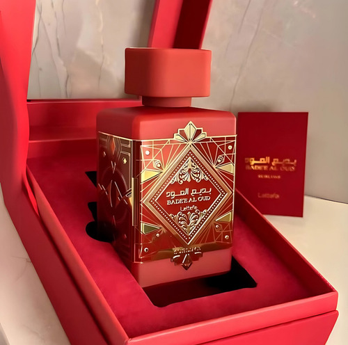 Perfume Árabe Bade Al Oud Sublime - Lattafa - Eua De Parfum 100ml - Original E Lacrado