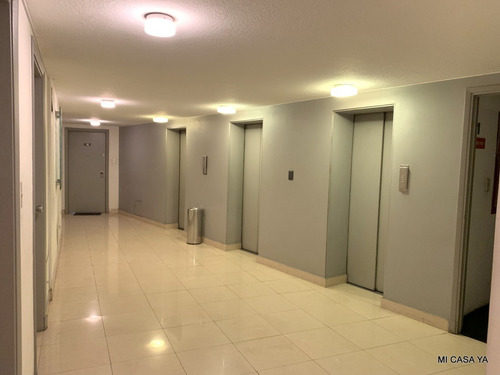 Imagen 9 de 21 de Venta Oficina Cordón Con Portería 24hs, Luminosa Y Con Vista Despejada