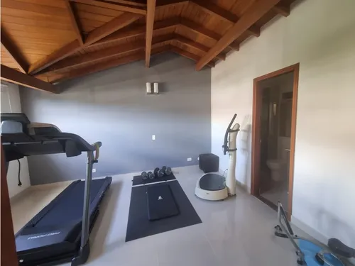 Espectacular Casa En Arriendo Y Venta Encola Del Zorro