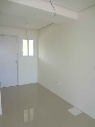 Casa Em Espirito Santo Com 3 Dormitórios - Vz2588