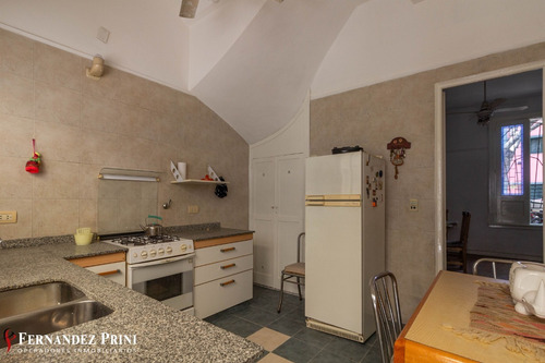 Imagen 18 de 24 de Ph Con Patio Y Entrada Independiente En Caballito | No Paga Expensas