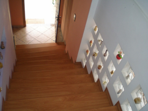 Condomínio Com 4 Casas De Renda