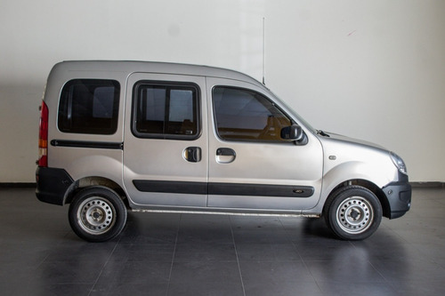 Imagen 2 de 19 de Renault Kangoo Confort 5 Asientos 2015 Dci Osn