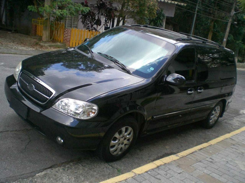 Kia Carnival 2006 2.5 5p