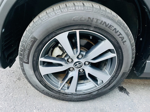 Toyota RAV4 2.5 Le At